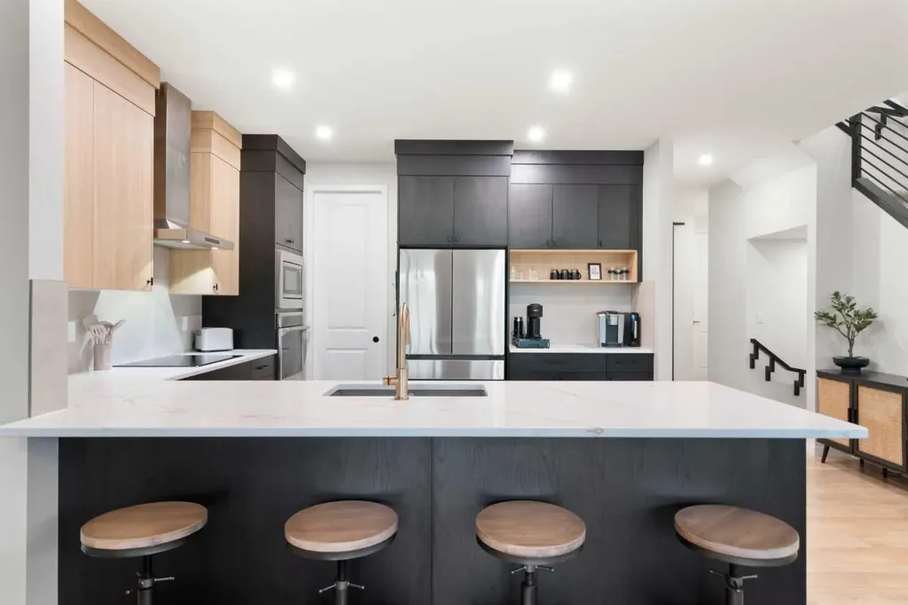 500 Cranbrook Gardens SE Calgary AB T3M 3N5