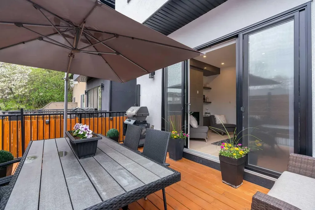 431 29 Avenue NW Calgary AB T2M 2M4