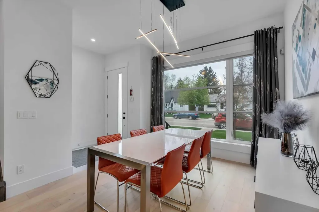431 29 Avenue NW Calgary AB T2M 2M4