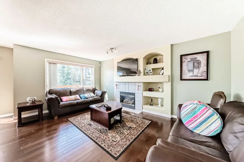 438 Bridlewood Place SW Calgary AB T2Y 3R1