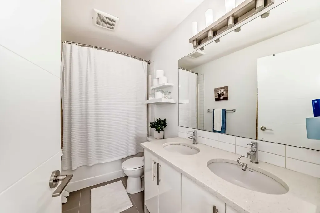 1530 Bayside Avenue SW Airdrie AB T4B4B5