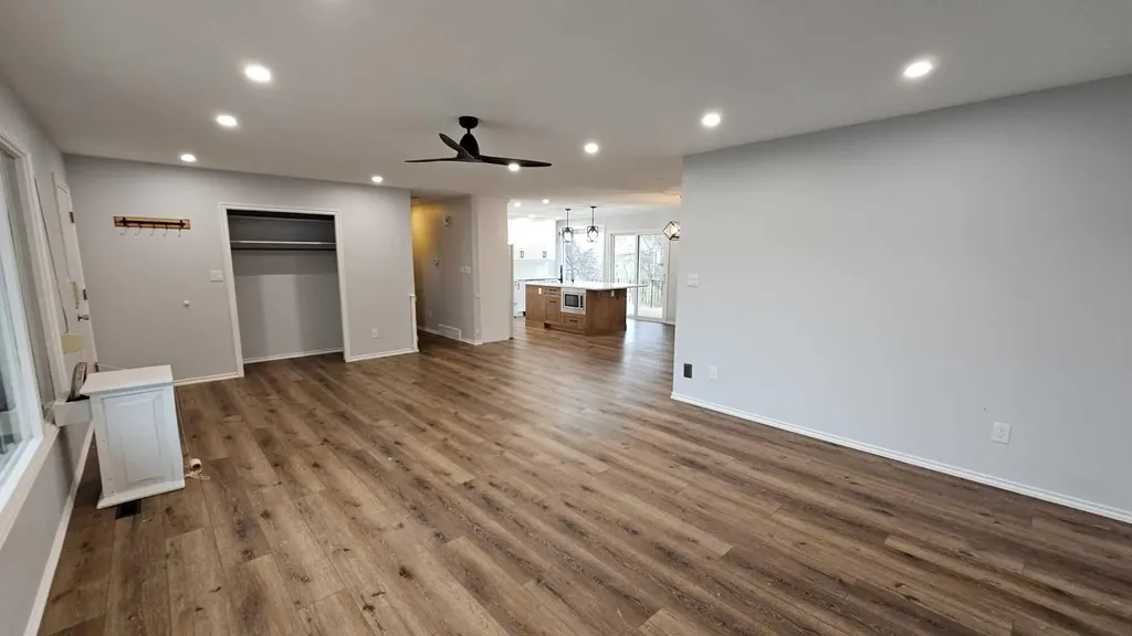 5209 51 Street Castor AB T0C 0X0