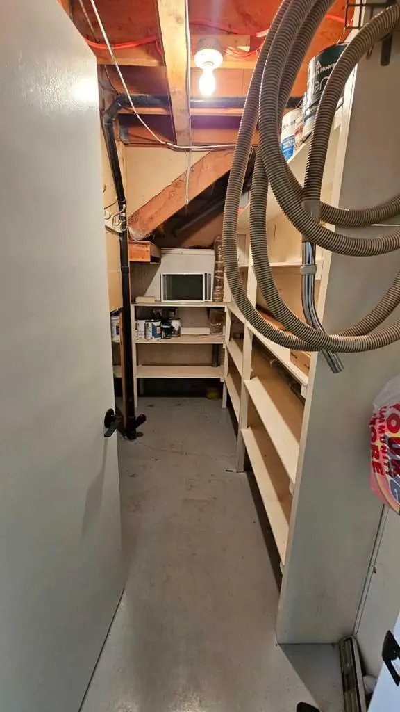 5209 51 Street Castor AB T0C 0X0