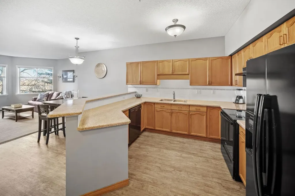 200 Lincoln Way SW Calgary AB T3E7G7