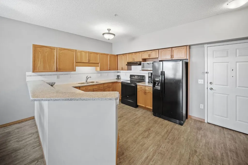 200 Lincoln Way SW Calgary AB T3E7G7