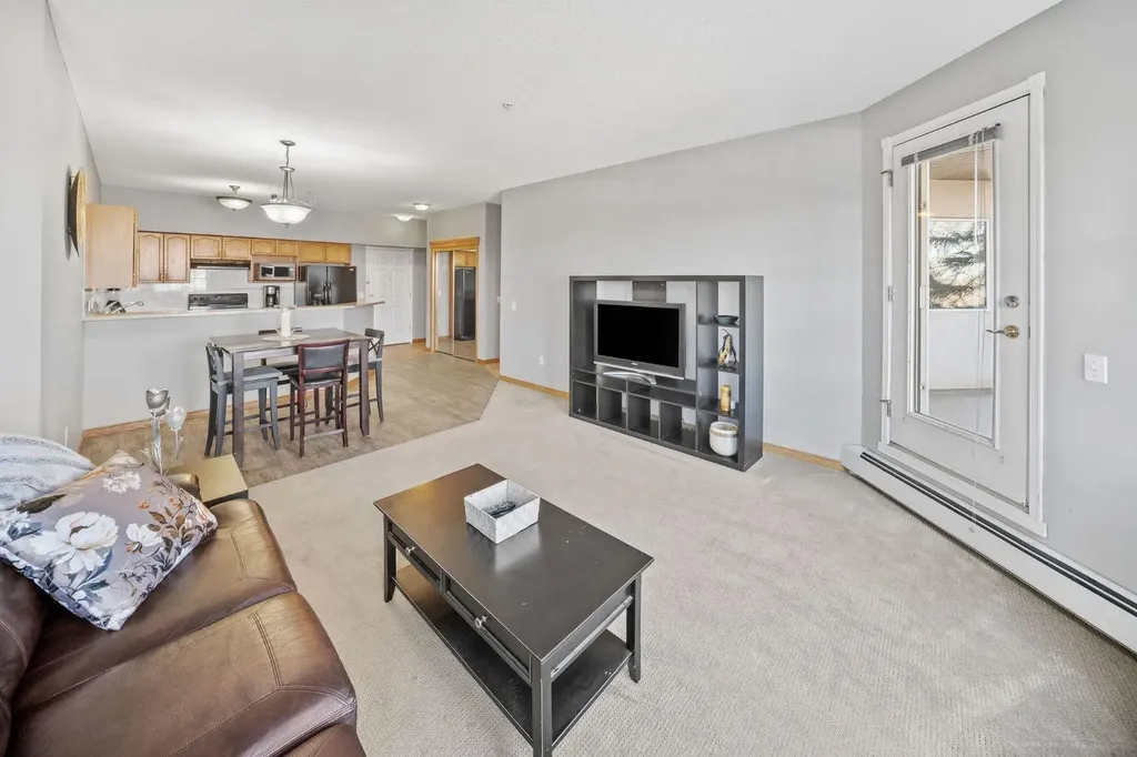 200 Lincoln Way SW Calgary AB T3E7G7
