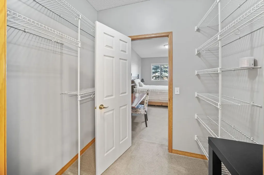 200 Lincoln Way SW Calgary AB T3E7G7