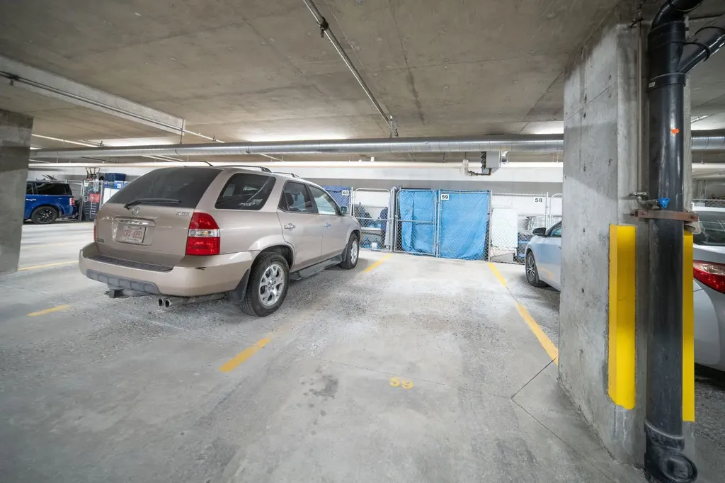 200 Lincoln Way SW Calgary AB T3E7G7