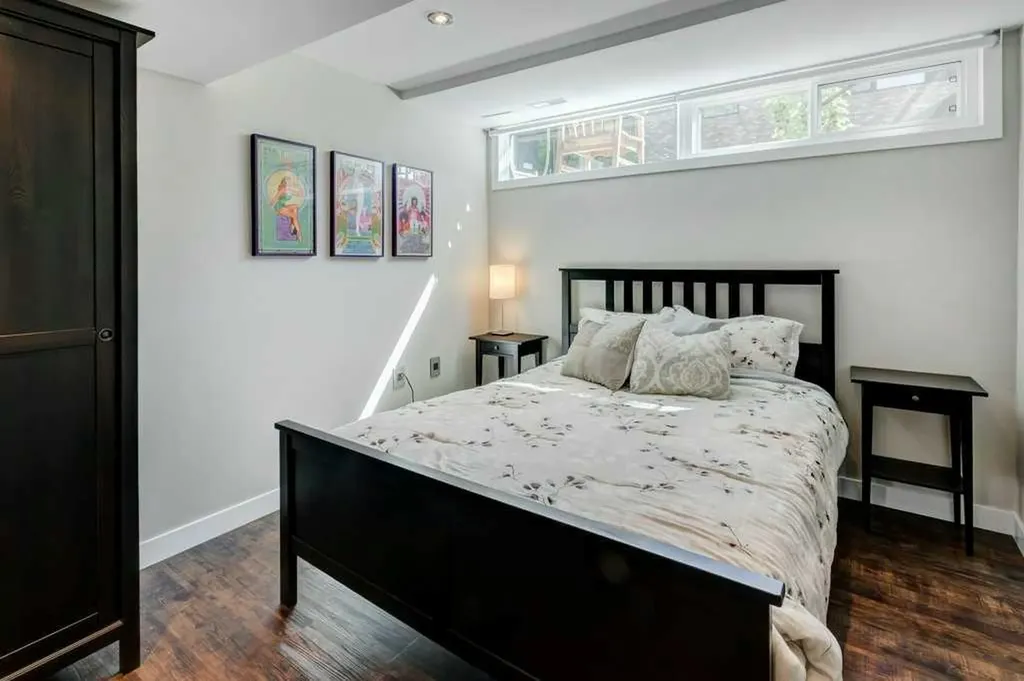 30 & 32 New Street SE Calgary AB T2G 3X9