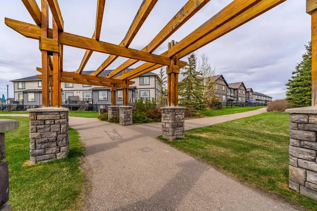 1086 Williamstown Boulevard NW Airdrie AB T4B 3T9