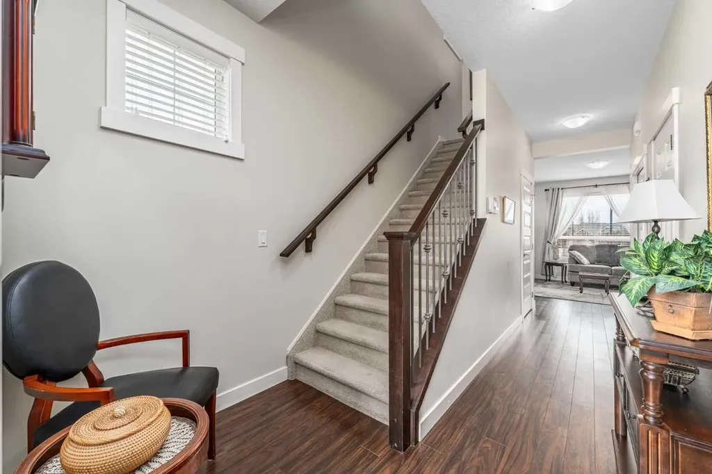 1086 Williamstown Boulevard NW Airdrie AB T4B 3T9