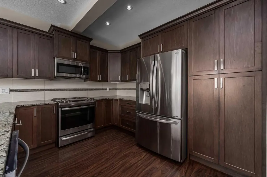 1086 Williamstown Boulevard NW Airdrie AB T4B 3T9