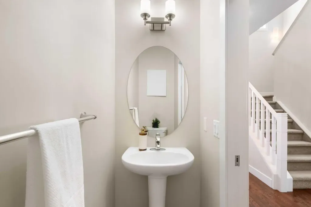134 Masters Point SE Calgary AB T3M 2B5
