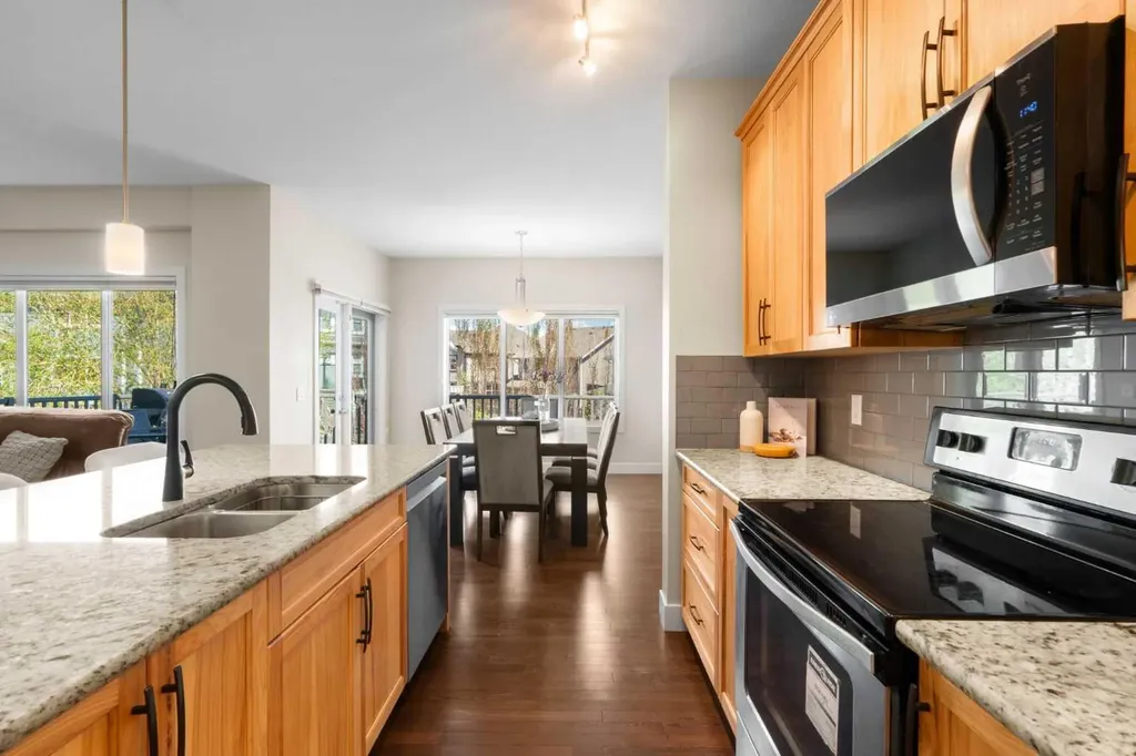 134 Masters Point SE Calgary AB T3M 2B5