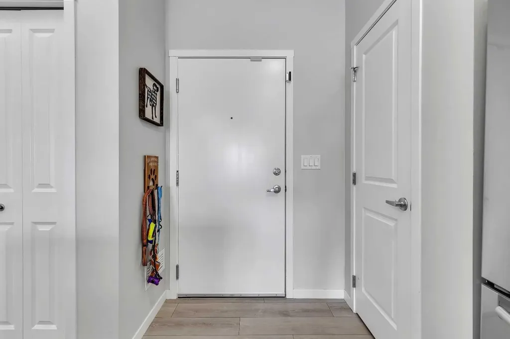 370 Harvest Hills Common NE Calgary AB T3K 2M8