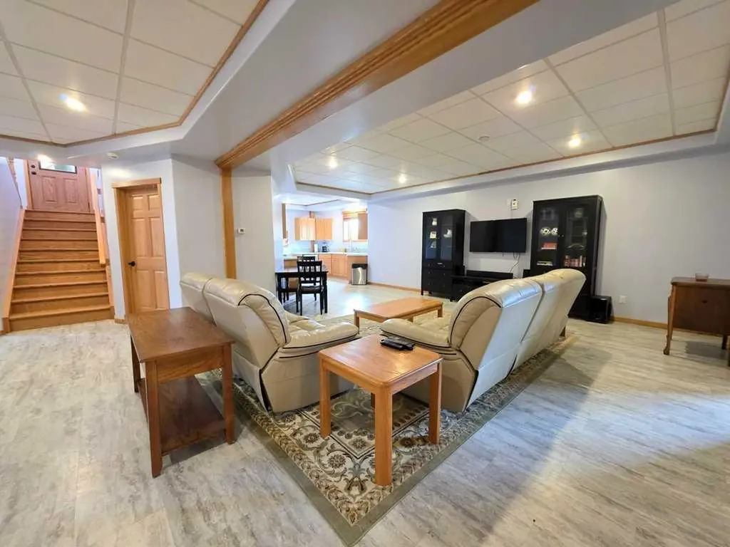 812 9 Street SE Slave Lake AB T0G 2A3