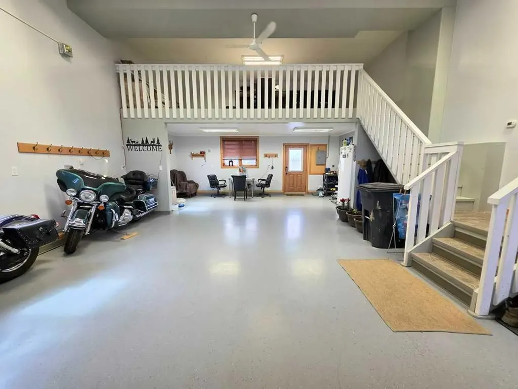 812 9 Street SE Slave Lake AB T0G 2A3