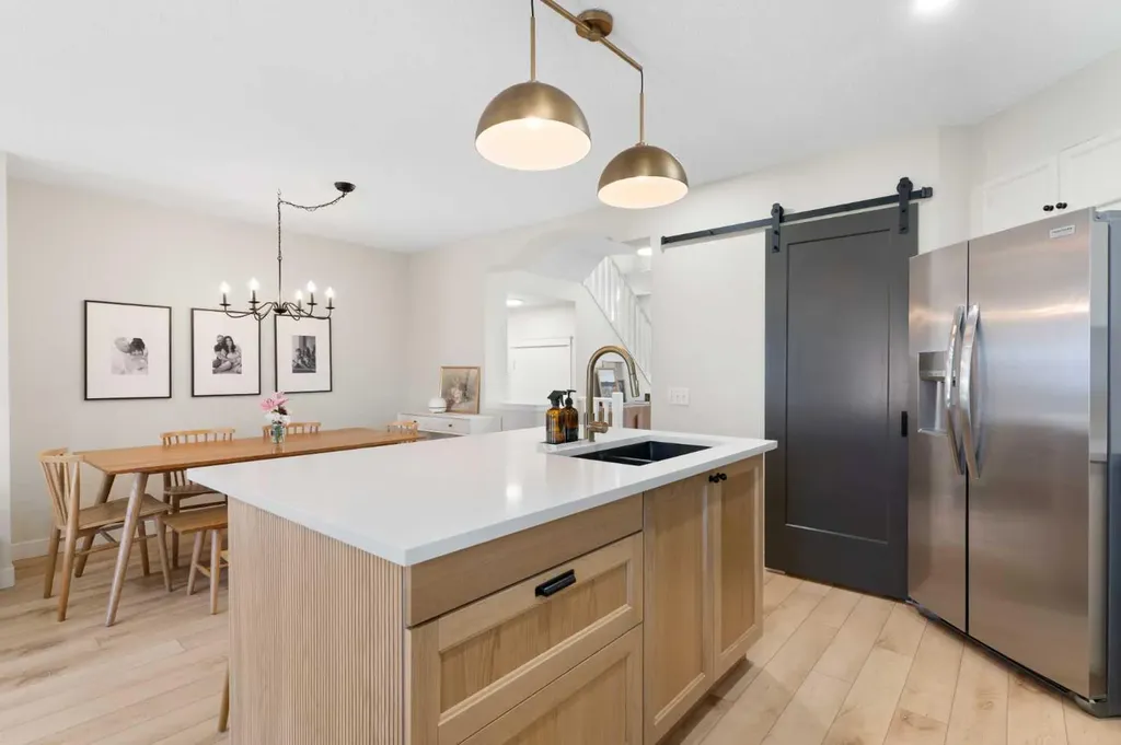 89 Tuscany Springs Heights NW Calgary AB T3L 2X8