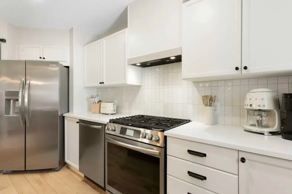 89 Tuscany Springs Heights NW Calgary AB T3L 2X8
