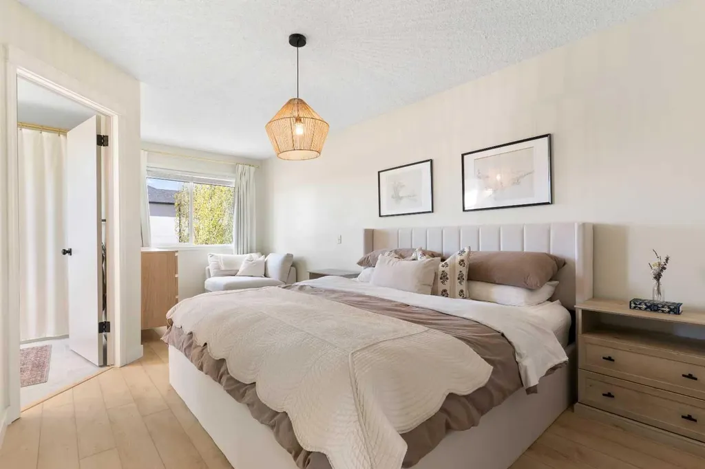 89 Tuscany Springs Heights NW Calgary AB T3L 2X8