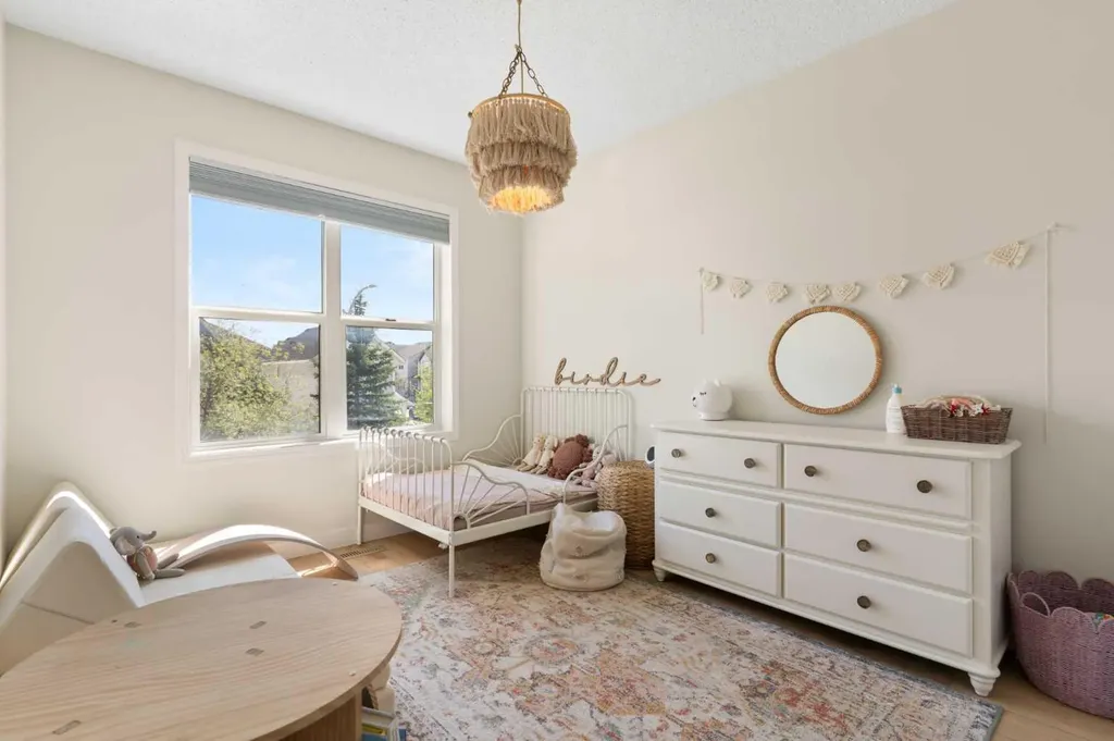 89 Tuscany Springs Heights NW Calgary AB T3L 2X8
