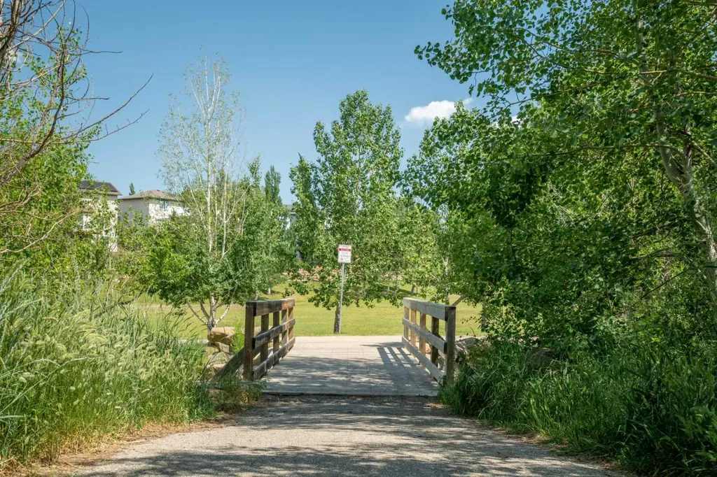 89 Tuscany Springs Heights NW Calgary AB T3L 2X8