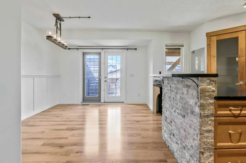 14 Crystal Shores Hill Okotoks AB T1S 2H7