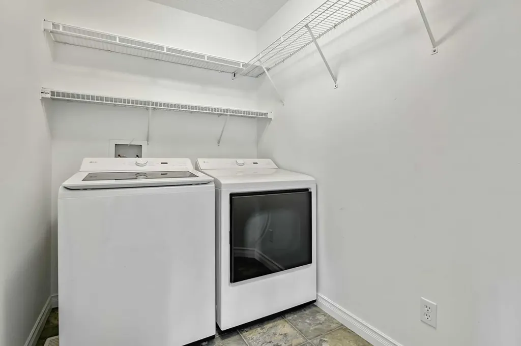 14 Crystal Shores Hill Okotoks AB T1S 2H7