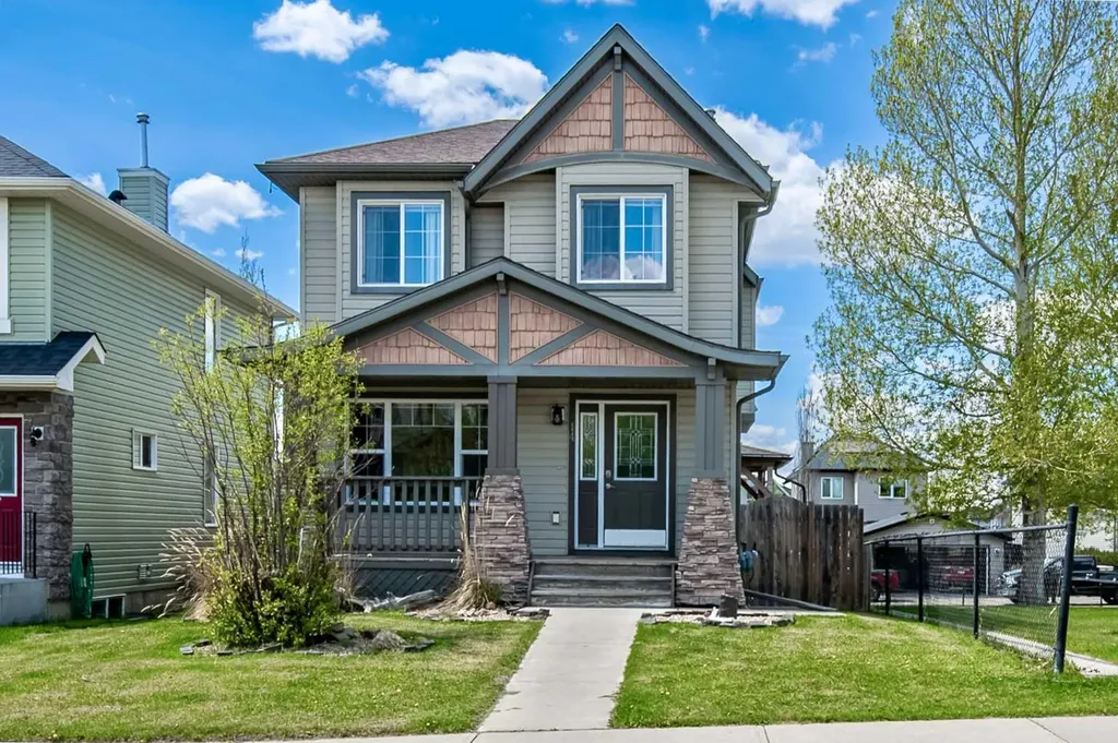 14 Crystal Shores Hill Okotoks AB T1S 2H7