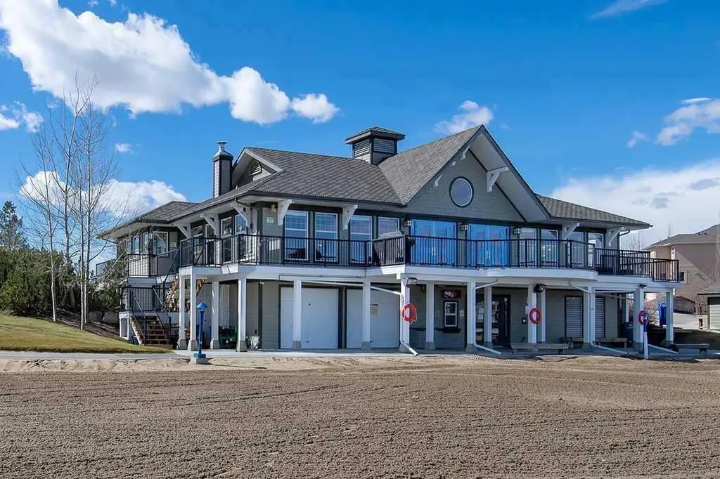 14 Crystal Shores Hill Okotoks AB T1S 2H7