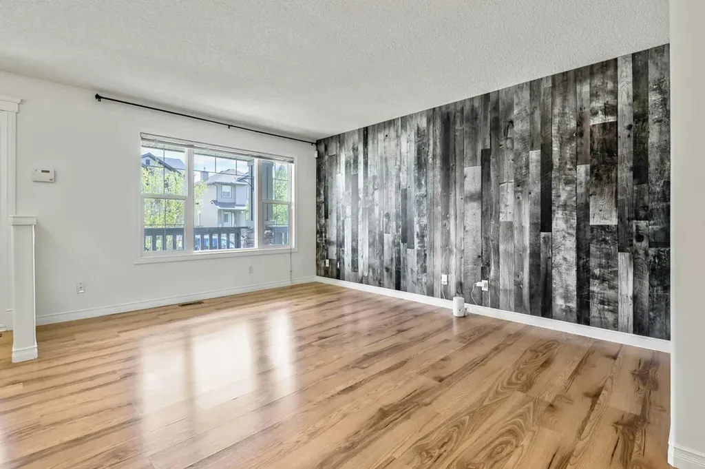 14 Crystal Shores Hill Okotoks AB T1S 2H7