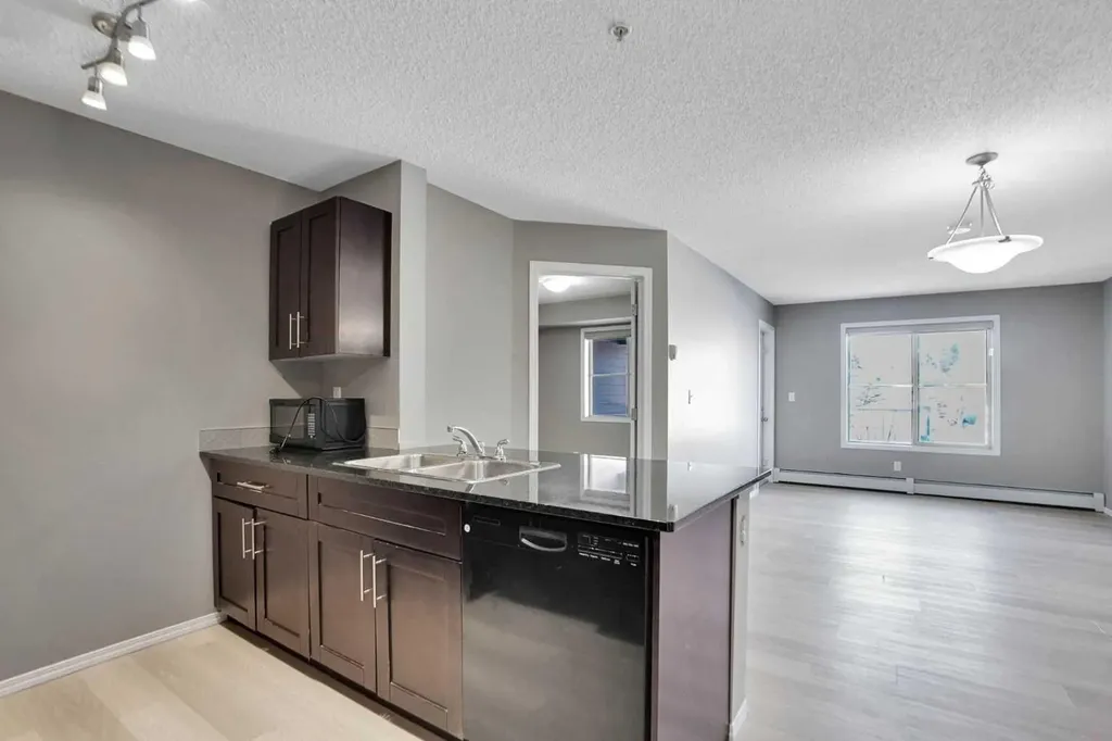 1317 27 Street SE Calgary AB T2A4Y5