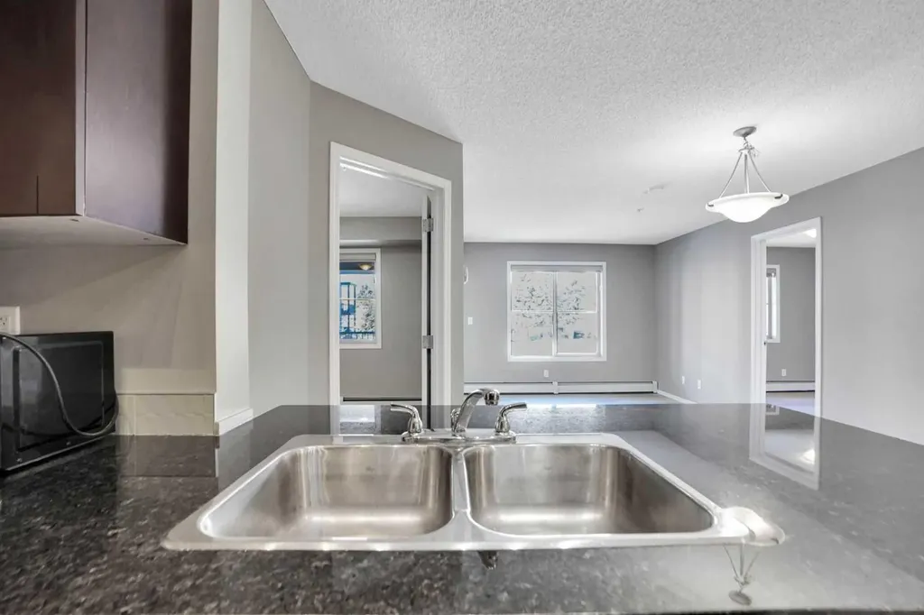 1317 27 Street SE Calgary AB T2A4Y5