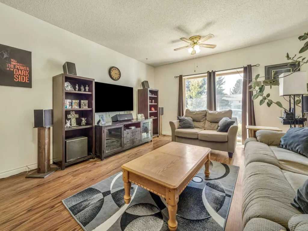 1611 24 Street S Lethbridge AB T1K 2M2