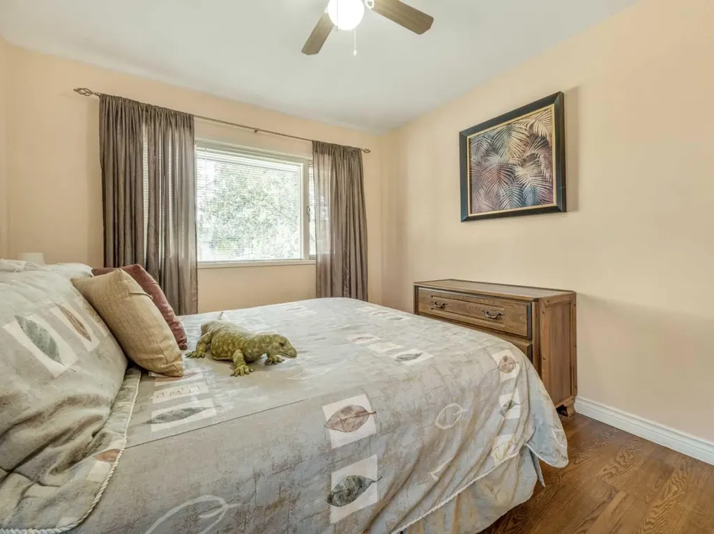1611 24 Street S Lethbridge AB T1K 2M2