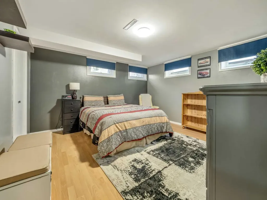 1611 24 Street S Lethbridge AB T1K 2M2