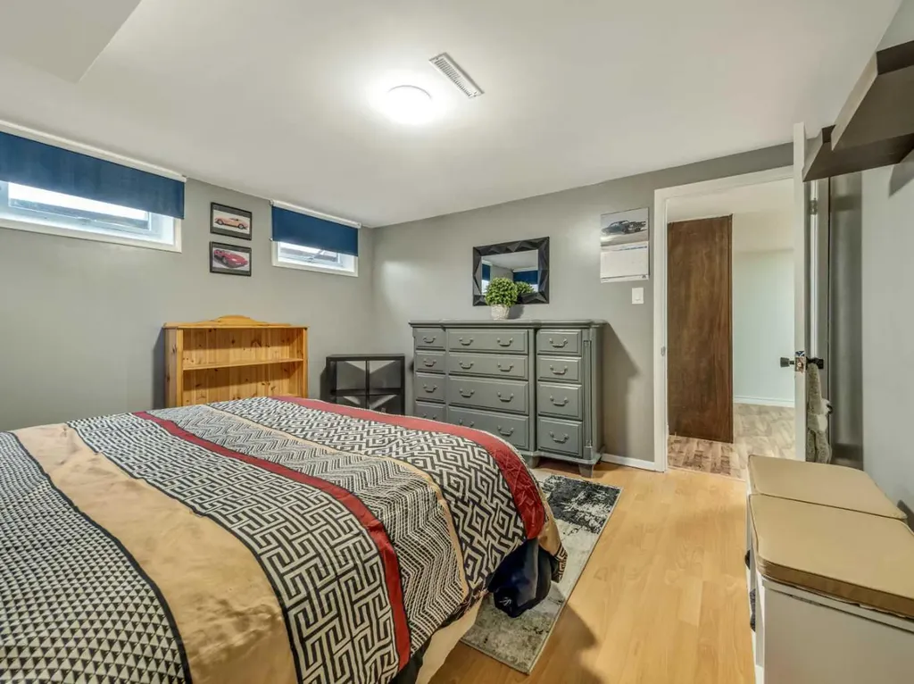 1611 24 Street S Lethbridge AB T1K 2M2