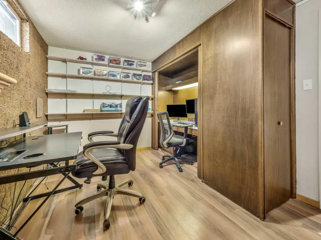 1611 24 Street S Lethbridge AB T1K 2M2