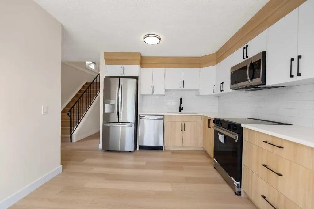 99 Midpark Gardens SE Calgary AB T2X 1L5