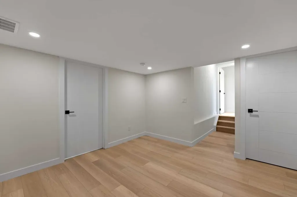 99 Midpark Gardens SE Calgary AB T2X 1L5
