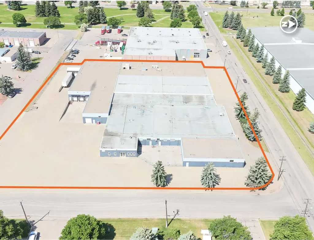 2930 9 Avenue N Lethbridge AB T1H 5E4