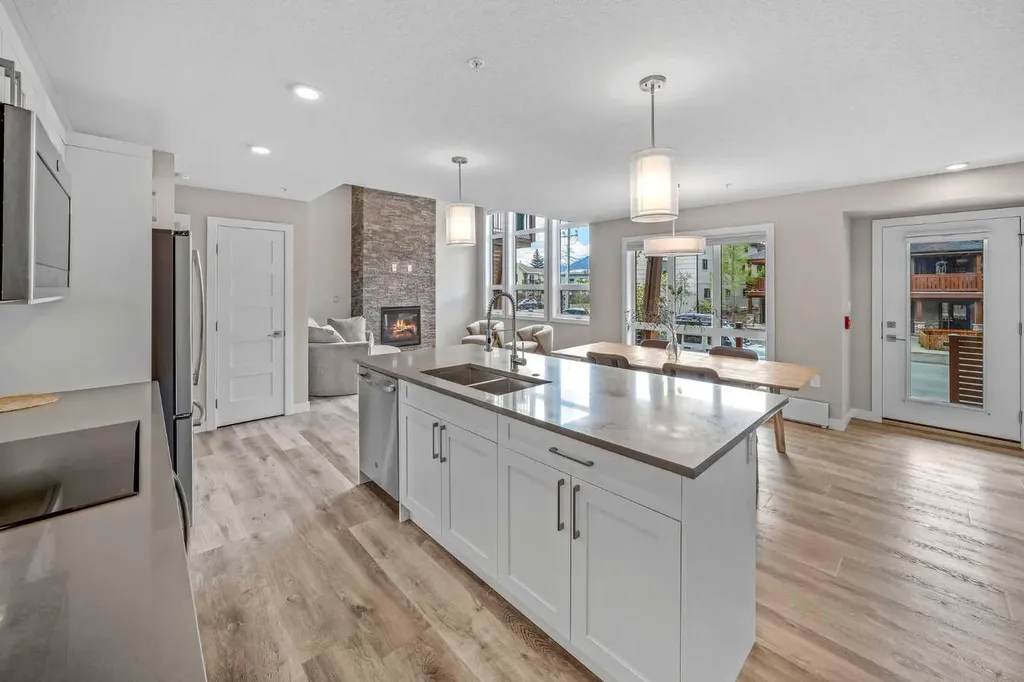 810 7th Street Canmore AB T1W0N4