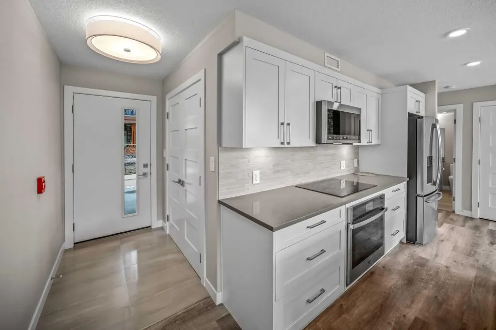 810 7th Street Canmore AB T1W0N4
