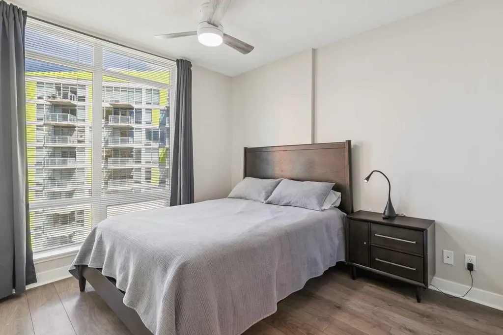 10 Brentwood Common NW Calgary AB T2L 2L6