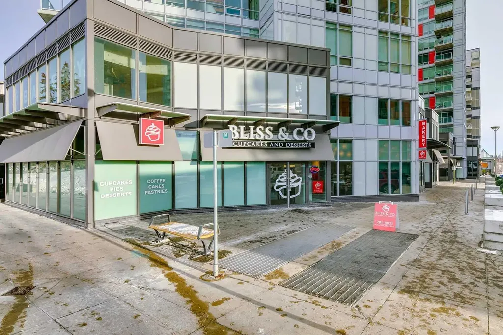 10 Brentwood Common NW Calgary AB T2L 2L6