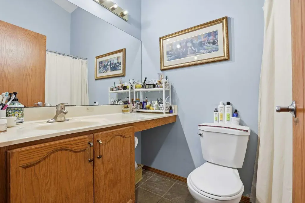 866 Applewood Drive SE Calgary AB T2A7R6