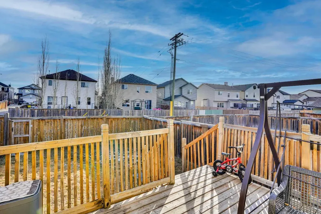 73 Covebrook Place NE Calgary AB T3K0C9