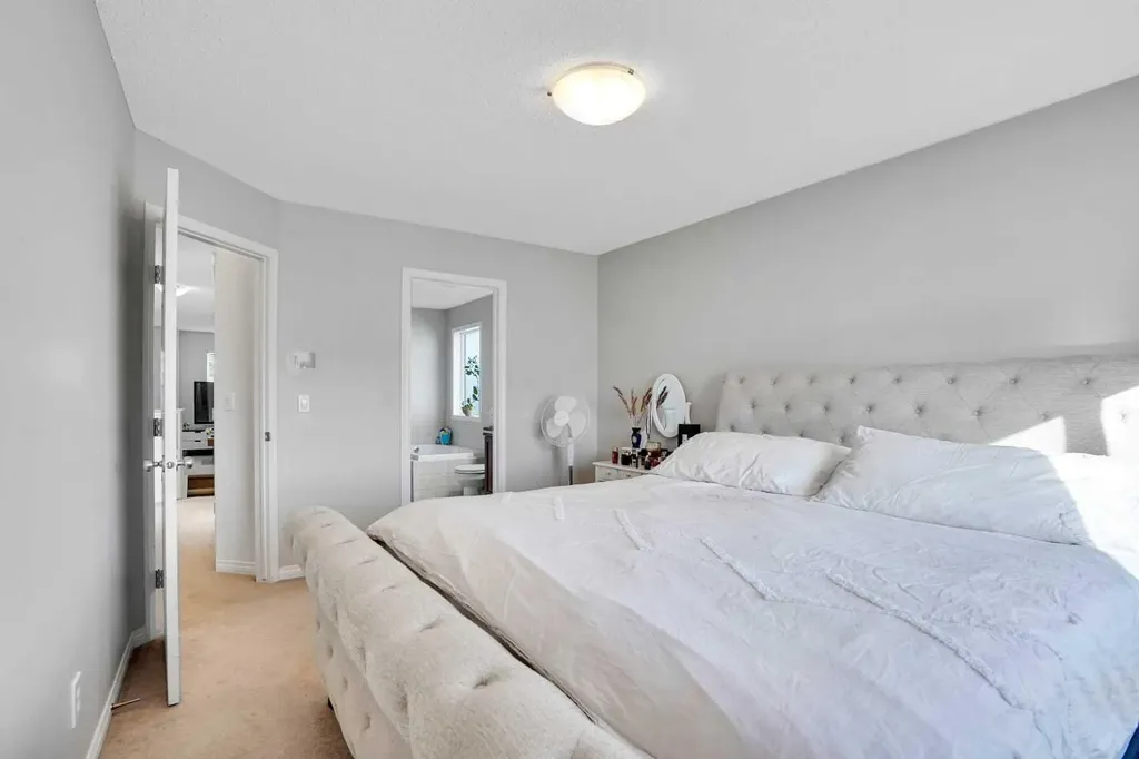 73 Covebrook Place NE Calgary AB T3K0C9