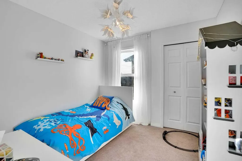 73 Covebrook Place NE Calgary AB T3K0C9