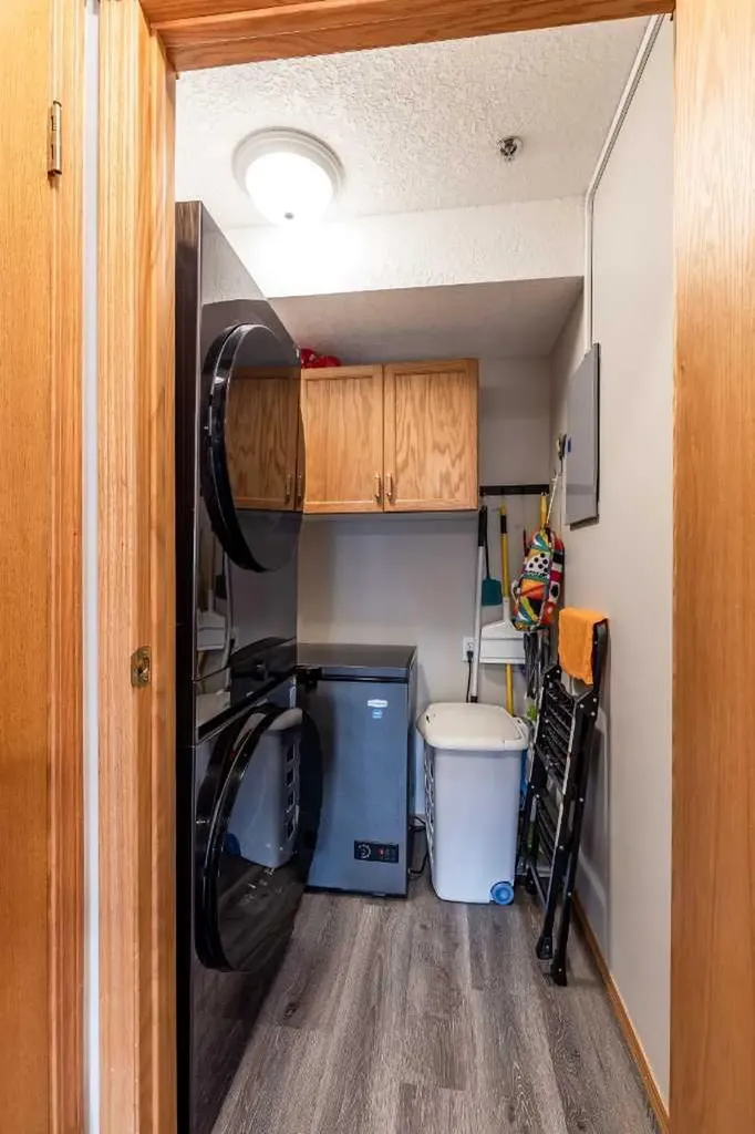 1535 Southview Drive SE Medicine Hat AB T1B4H8